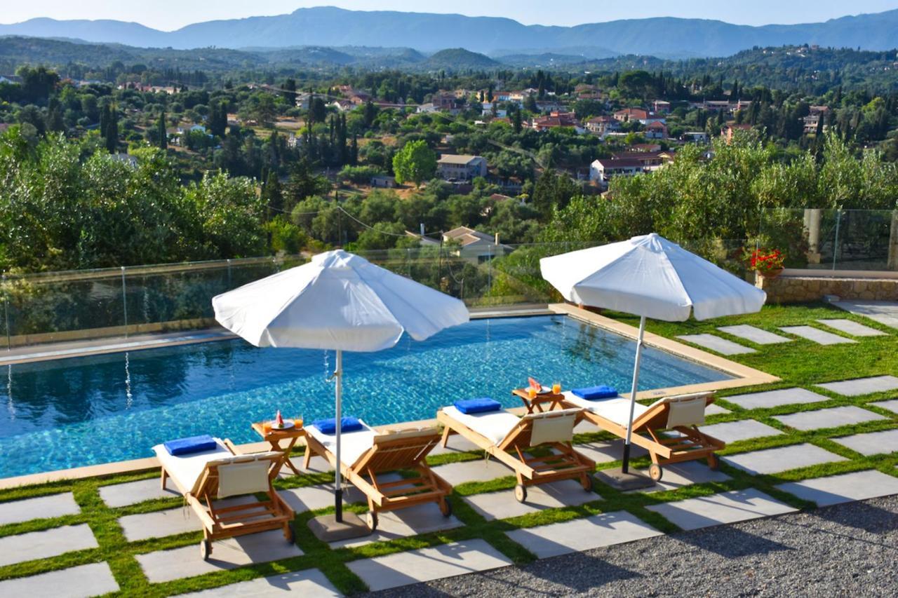 Caesar Villa *